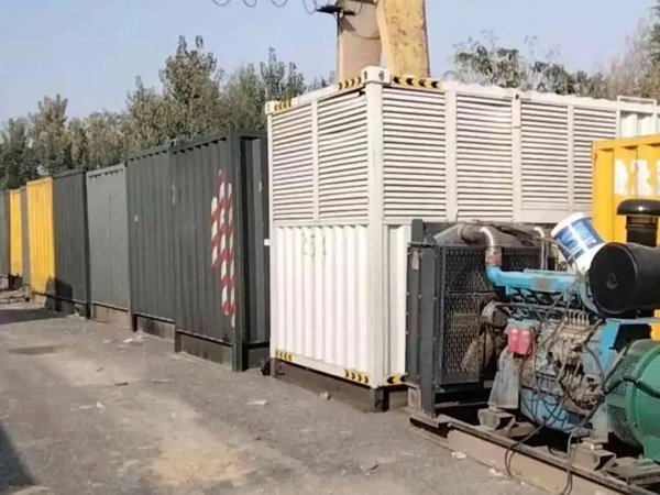四子王200KW柴油发电机机组每小时油耗是多少？